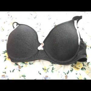 Marilyn Monroe bra